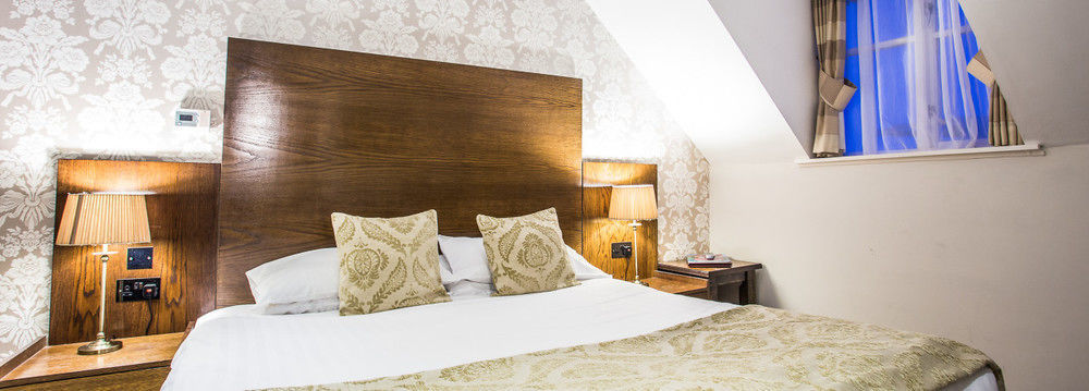 The Duke Of Edinburgh Hotel & Bar Barrow-in-Furness ภายนอก รูปภาพ